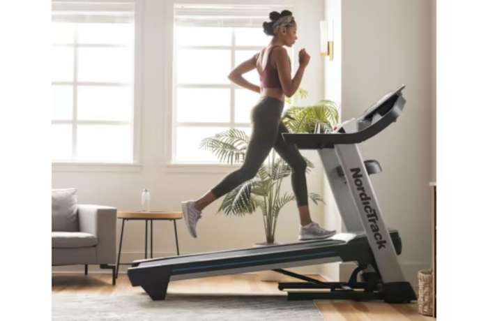 Basic NordicTrack EXP-14i-Treadmill